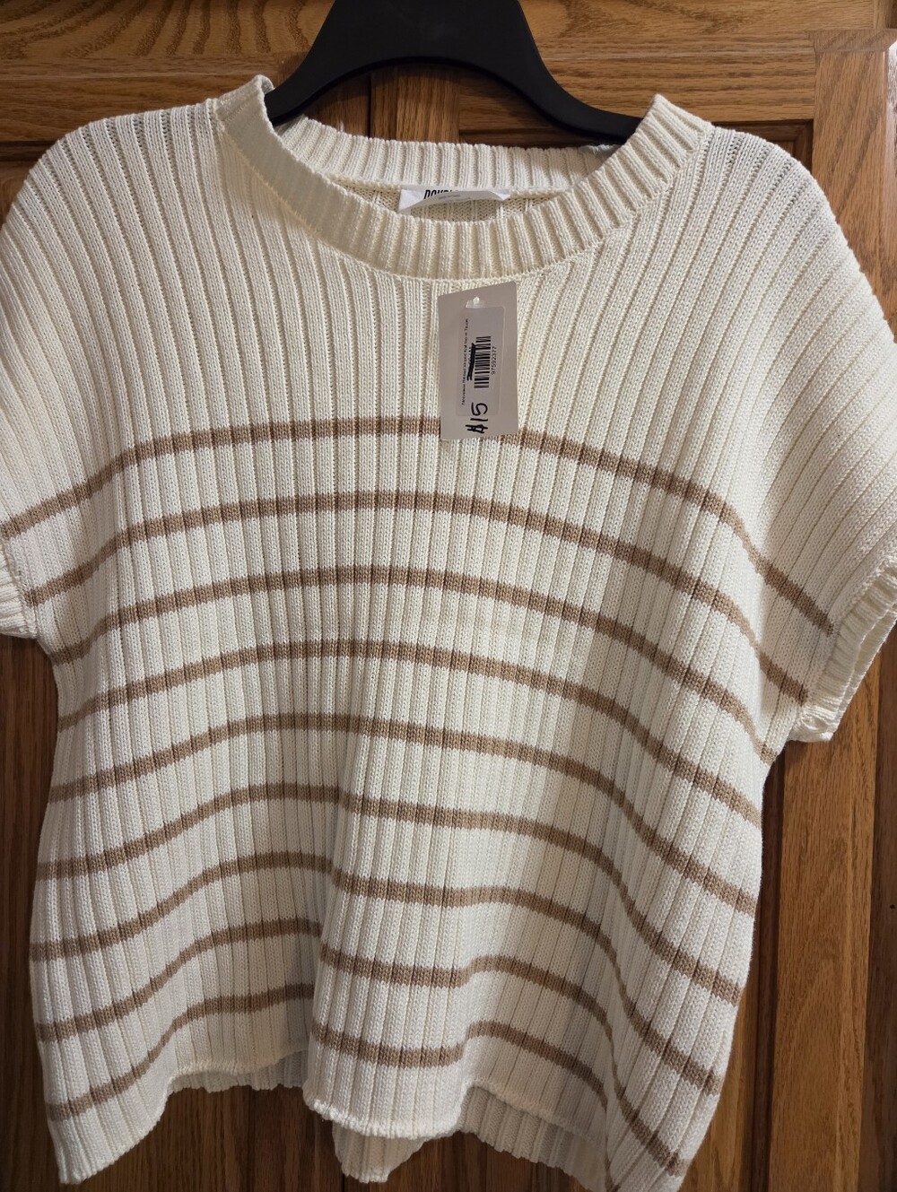Women's Cream Short-Sleeve Ribbed Sweater with Tan Stripes Medium